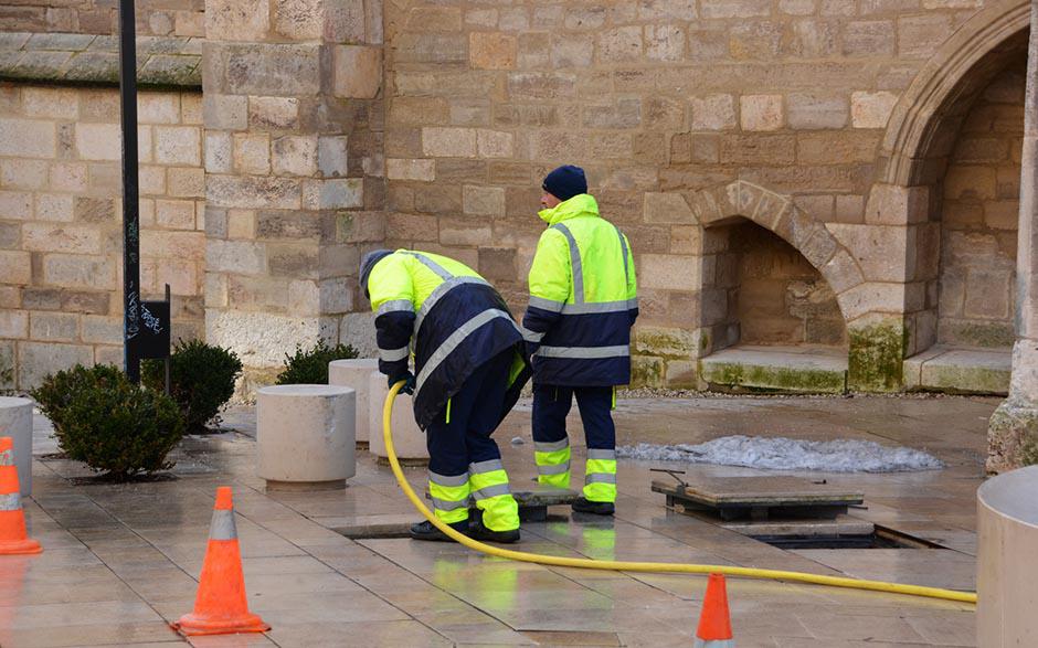 tuyau déboucheur de canalisation Pierrelaye